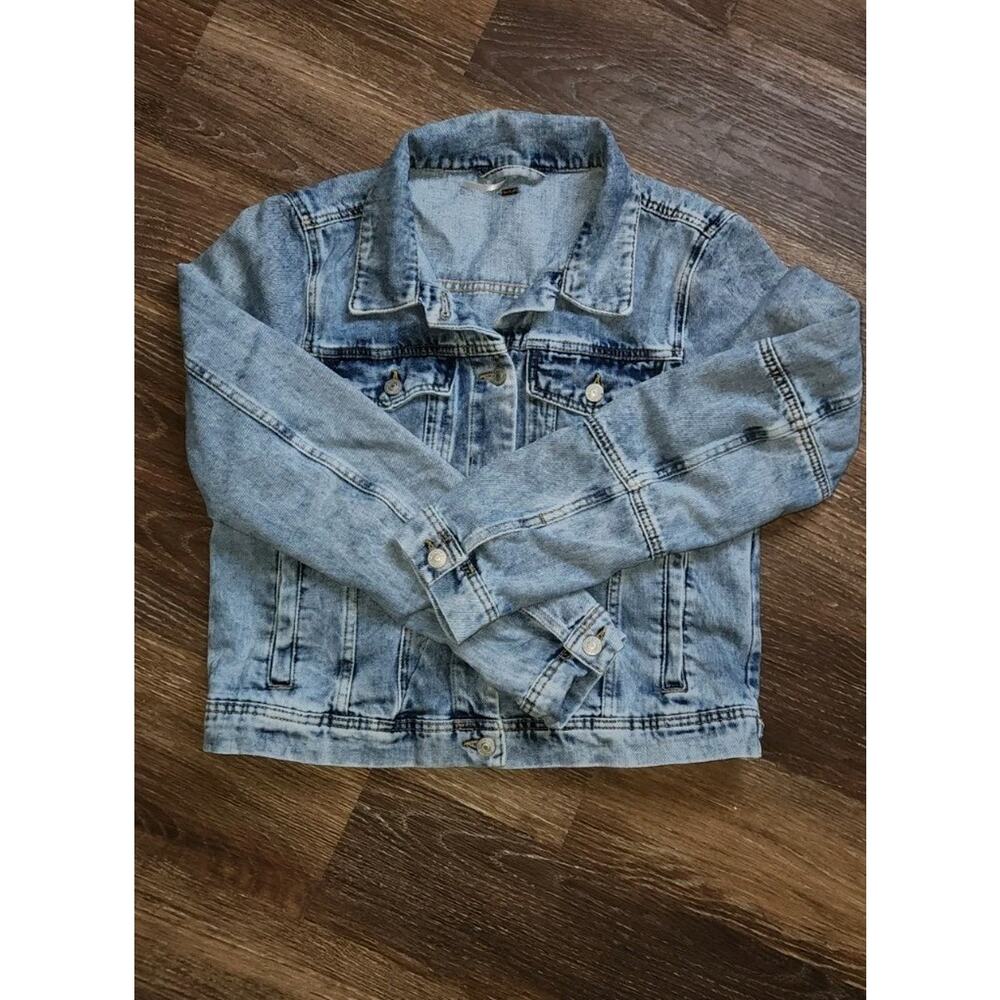 Free People Rumors Denim Jacket – Women’s Size L BOHO STYLE HIPPIE-INSPIRED - Picture 1 of 7